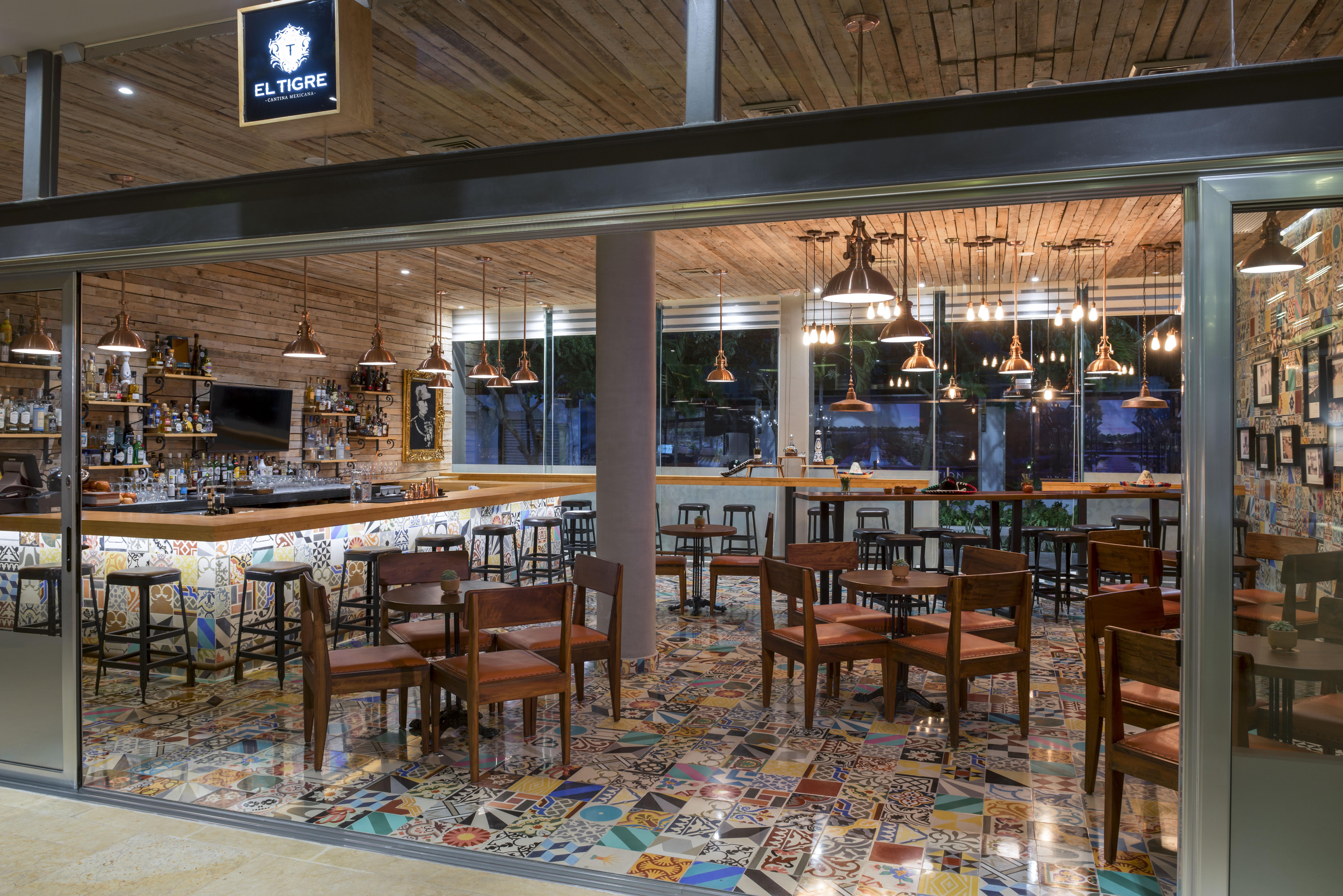 The Fives Downtown Hotel & Residences, Curio Collection By Hilton Playa del Carmen Exterior foto