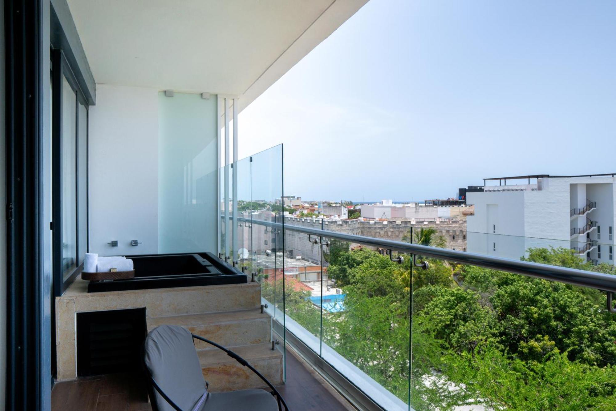 The Fives Downtown Hotel & Residences, Curio Collection By Hilton Playa del Carmen Exterior foto