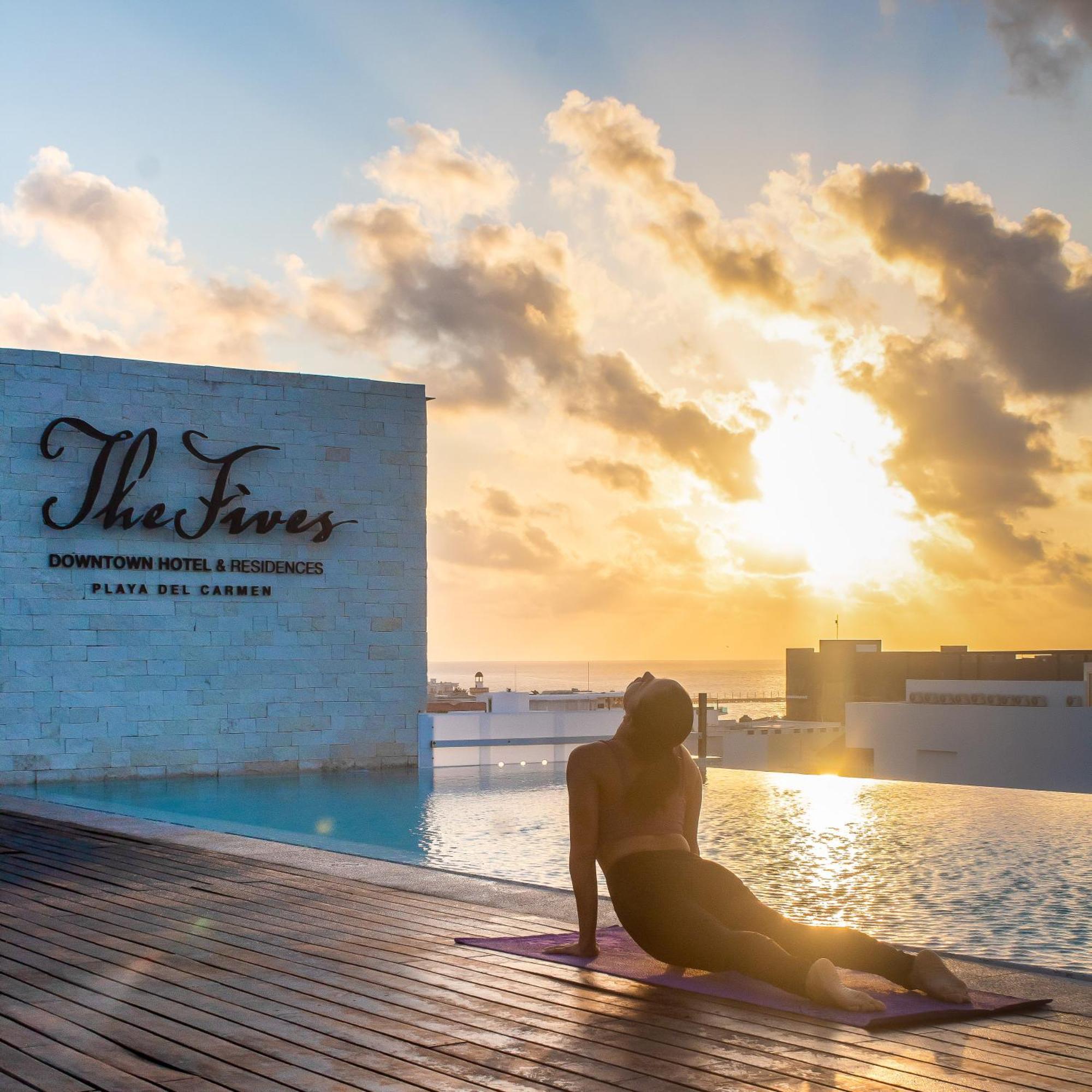 The Fives Downtown Hotel & Residences, Curio Collection By Hilton Playa del Carmen Exterior foto